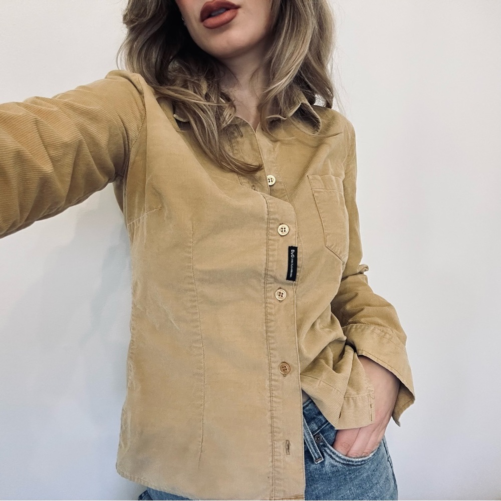 Authentic Vintage D&G Classic Tan Fitted Corduroy Button Down Shirt Size XS
